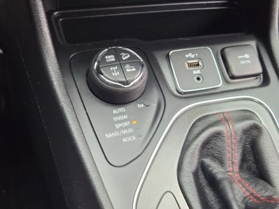 2020 Jeep Cherokee Trailhawk