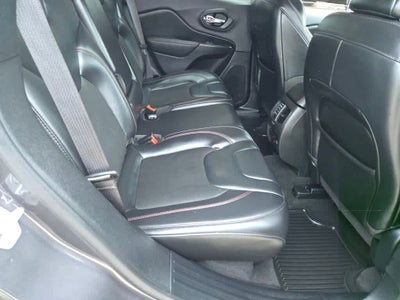 2020 Jeep Cherokee Trailhawk