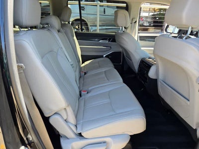 2022 Jeep Wagoneer Series II