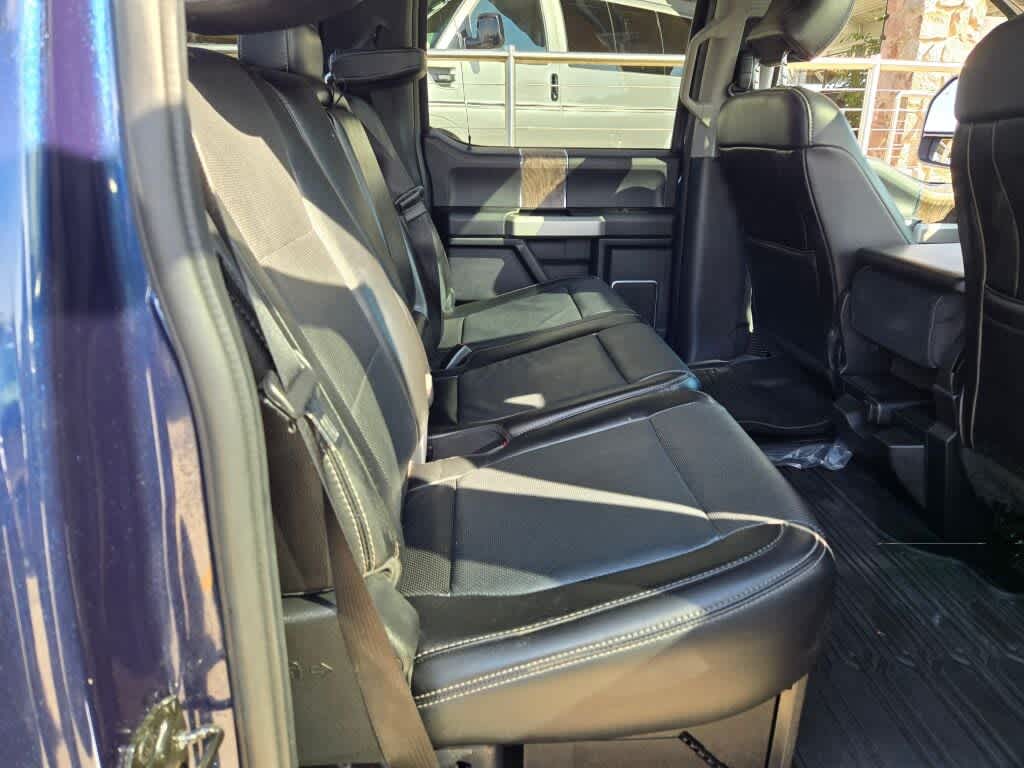 2017 Ford Super Duty F-250 SRW Lariat