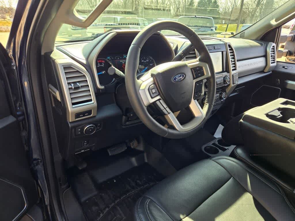 2017 Ford Super Duty F-250 SRW Lariat