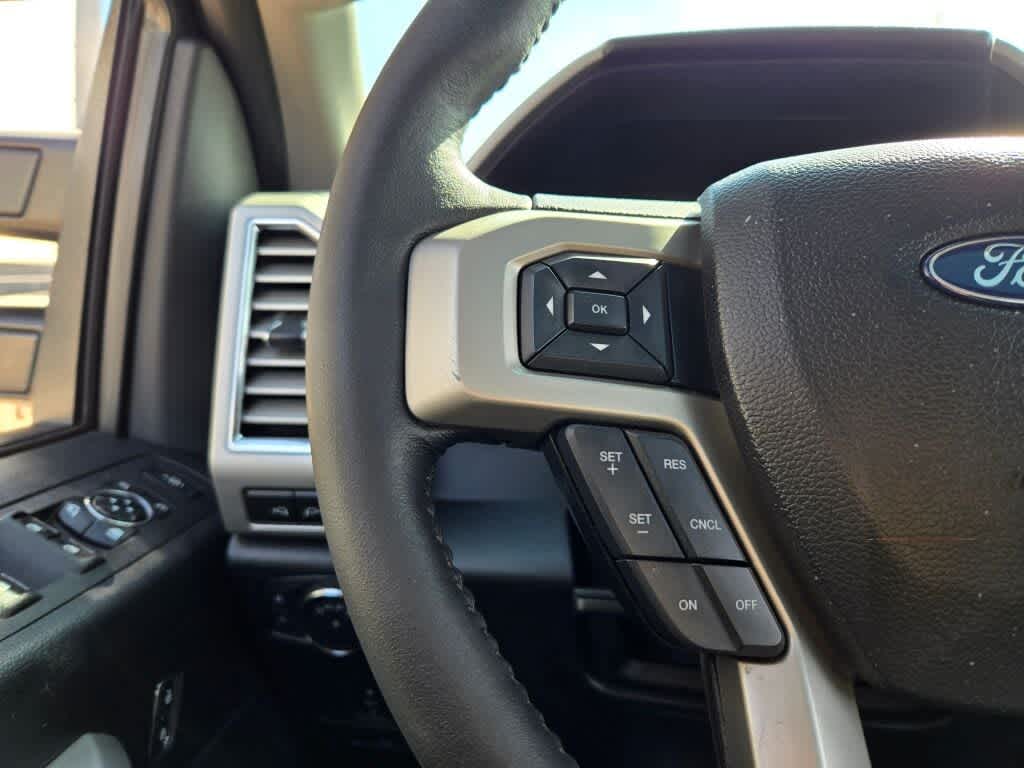 2017 Ford Super Duty F-250 SRW Lariat