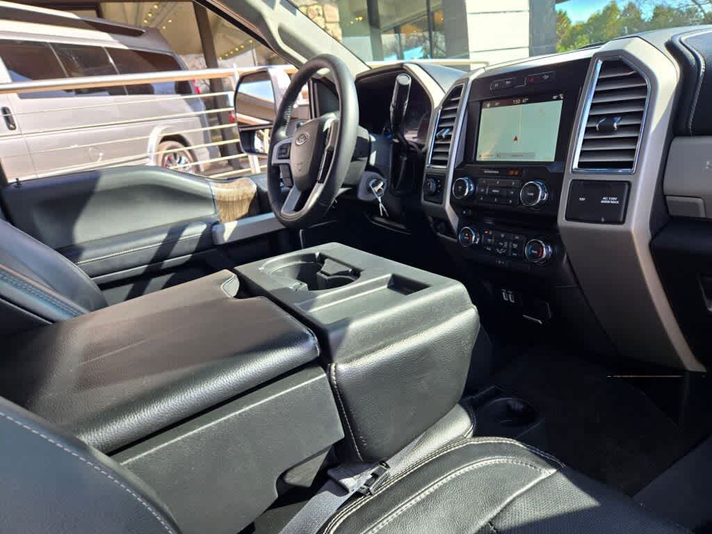 2017 Ford Super Duty F-250 SRW Lariat