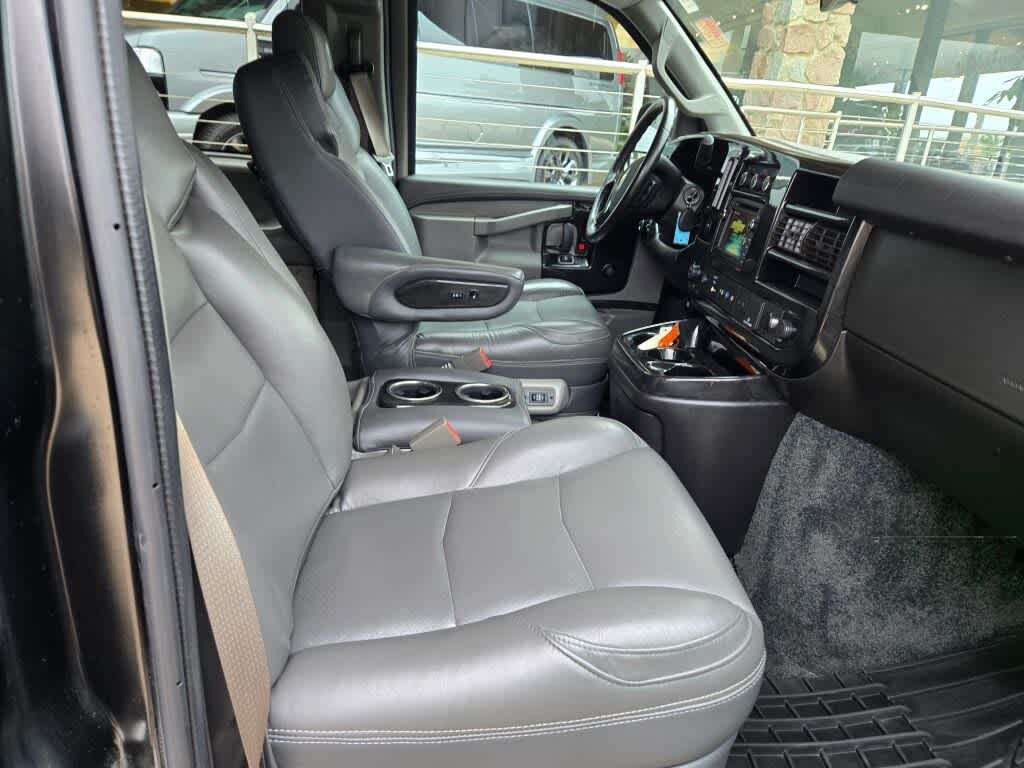 2021 Chevrolet Express Cargo 2500 WT