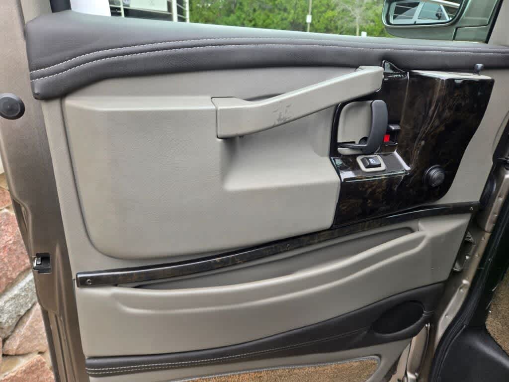 2018 Chevrolet Express Cargo 2500 MEDIUM PEWTER