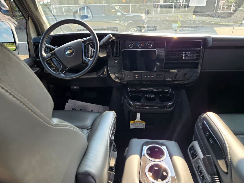 2024 Chevrolet Express Cargo 2500 WT