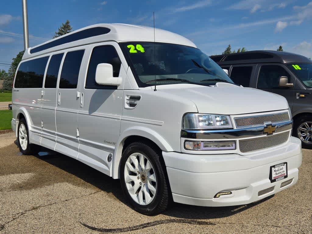 2024 Chevrolet Express Cargo 2500 WT
