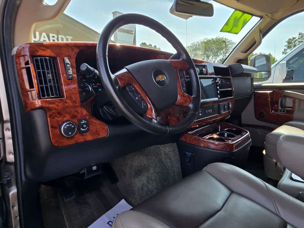 2022 Chevrolet Express Cargo 2500 RWD 2500 Extended Wheelbase WT