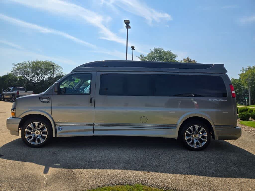 2022 Chevrolet Express Cargo 2500 RWD 2500 Extended Wheelbase WT