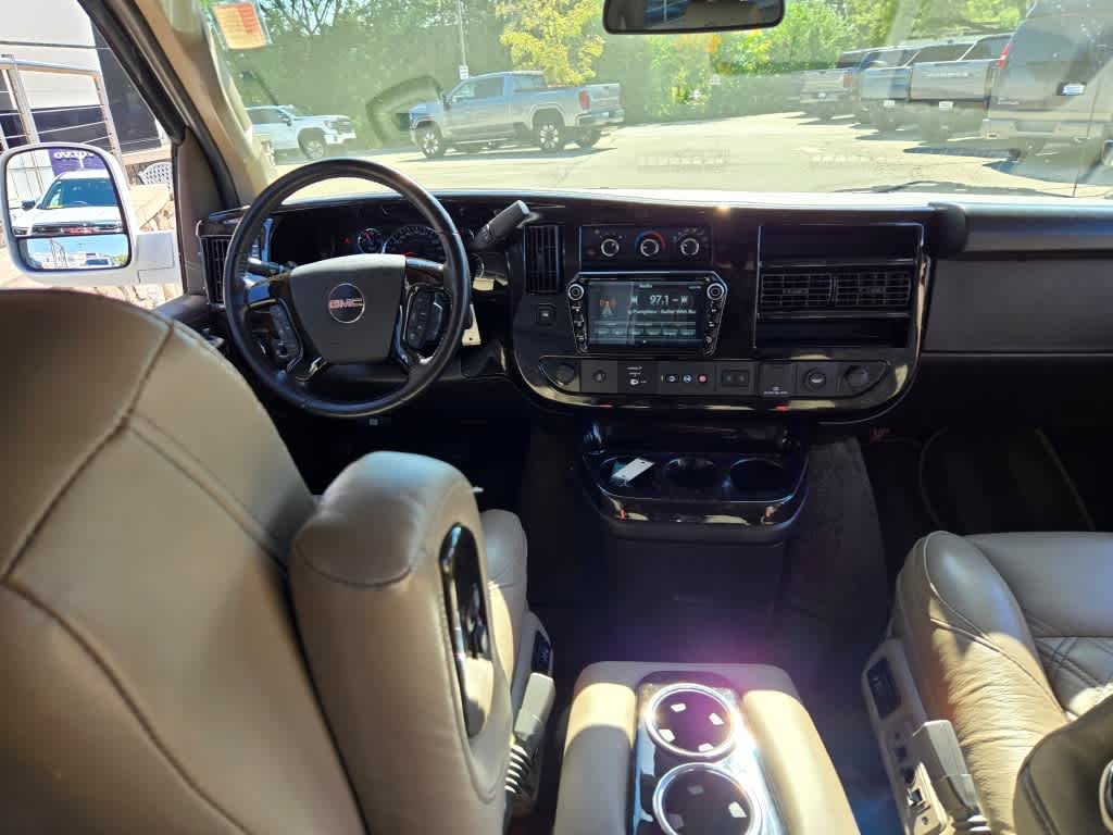 2021 GMC Savana Passenger 2500 LS