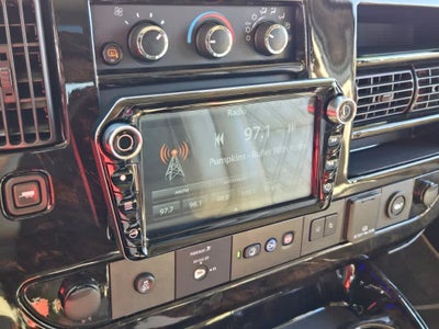 2021 GMC Savana Passenger 2500 LS