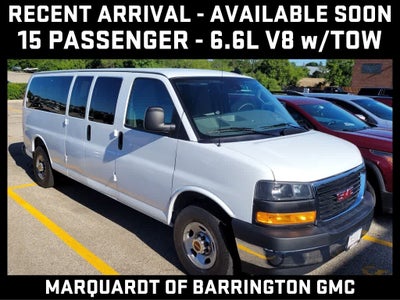 2025 GMC Savana Passenger LT