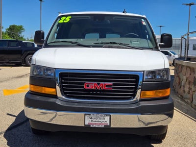 2025 GMC Savana Passenger LT