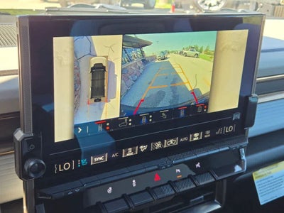 2024 GMC HUMMER EV SUV 2X
