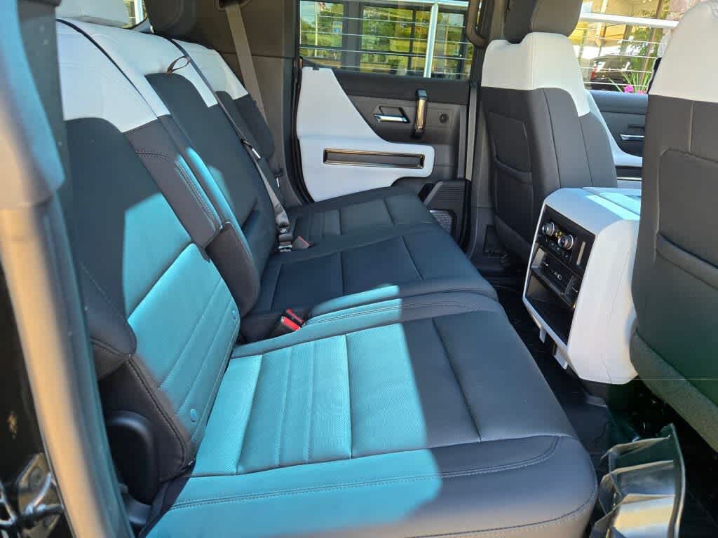 2024 GMC HUMMER EV SUV 2X