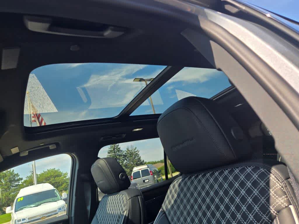 2027 GMC Acadia Denali