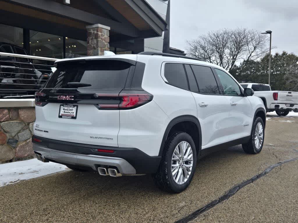 2026 GMC Acadia Elevation