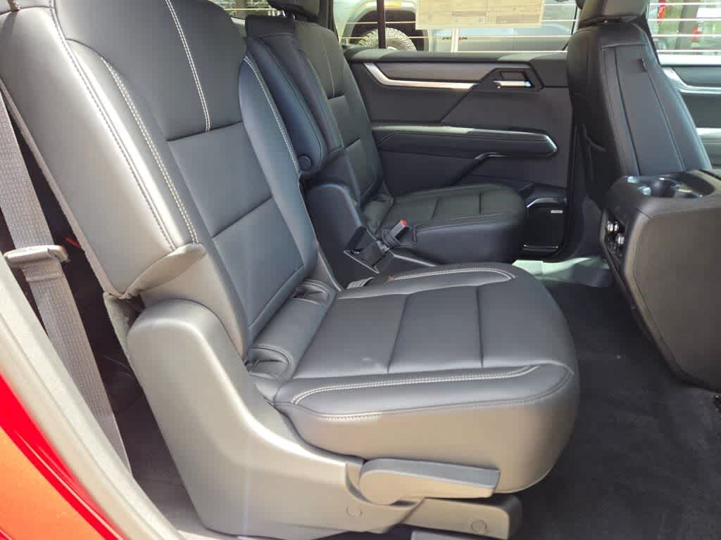 2026 GMC Acadia Elevation - Photo 8