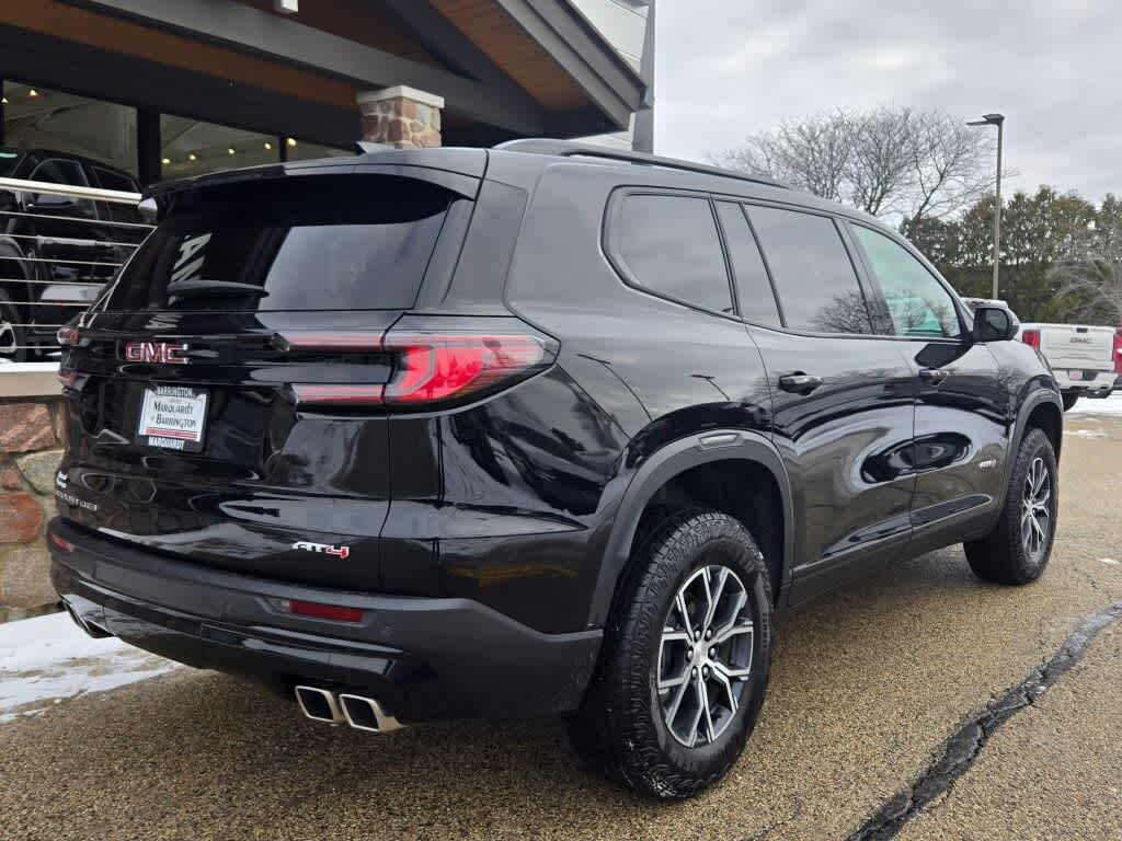 2024 GMC Acadia AT4