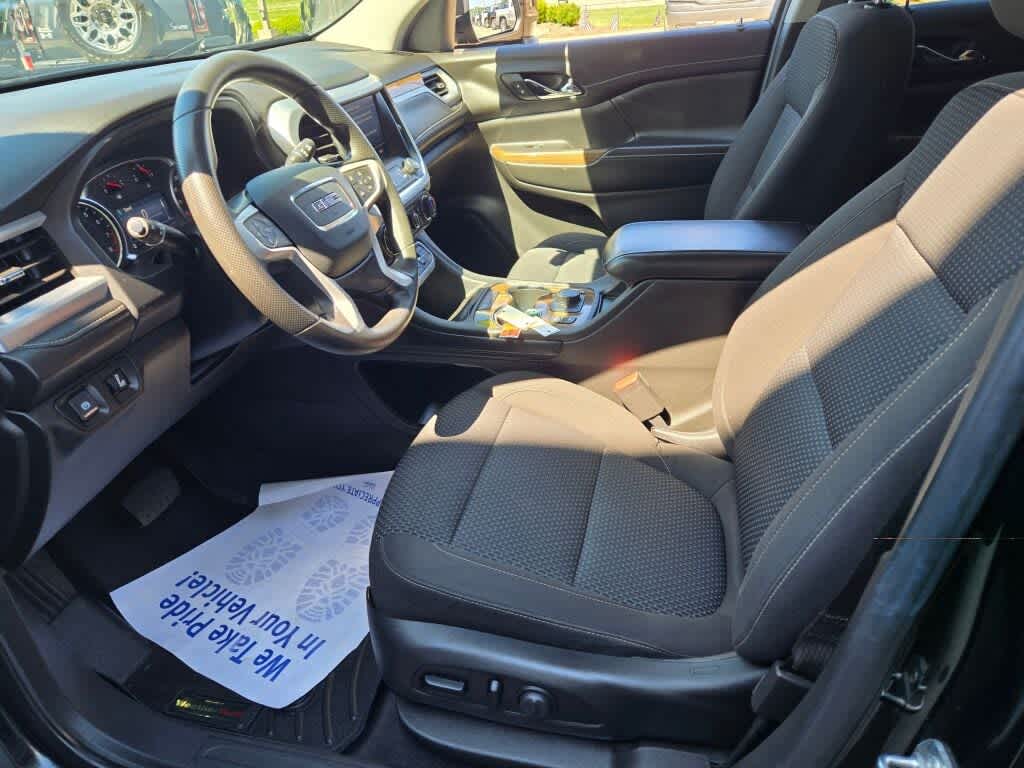 2021 GMC Acadia SLE