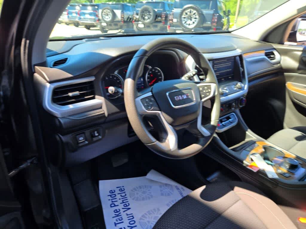 2021 GMC Acadia SLE