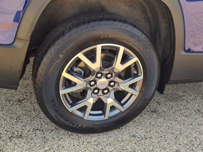 2023 GMC Acadia SLT