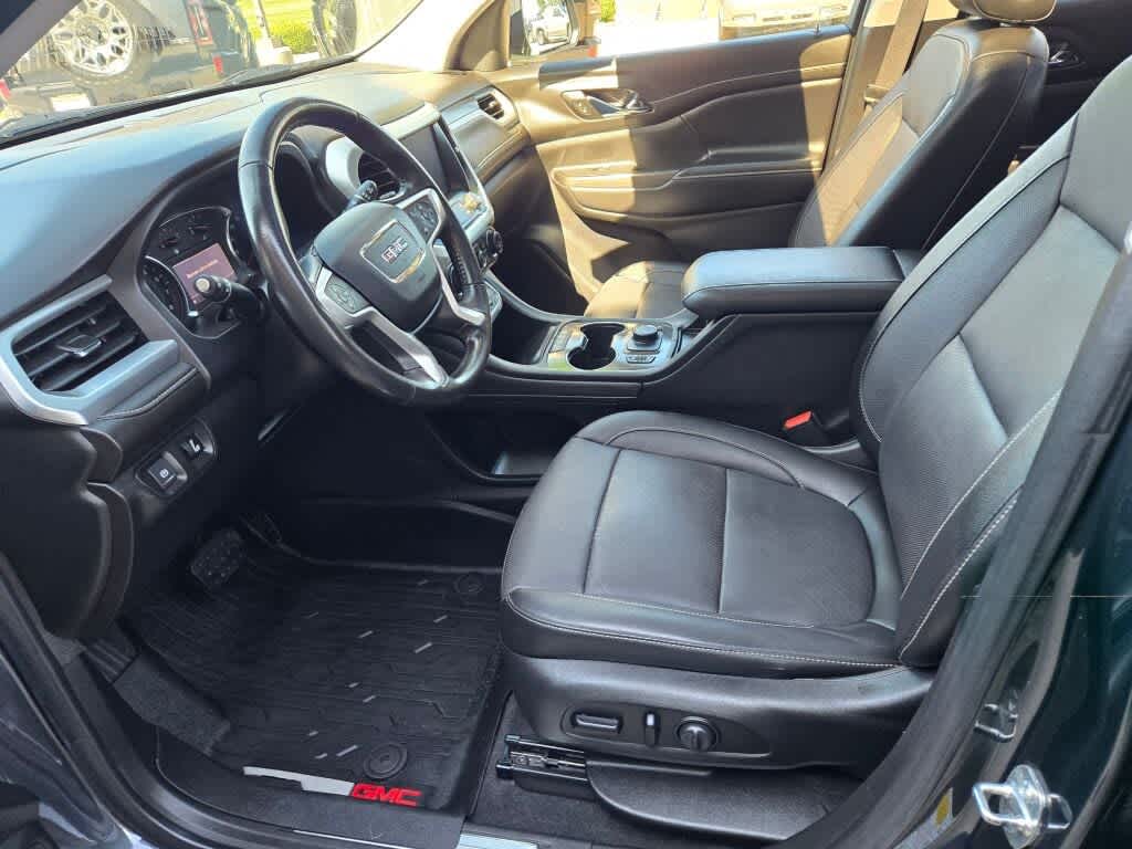 2020 GMC Acadia SLT