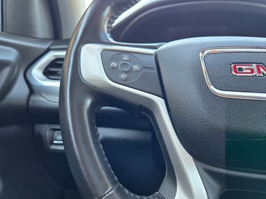 2020 GMC Acadia SLT