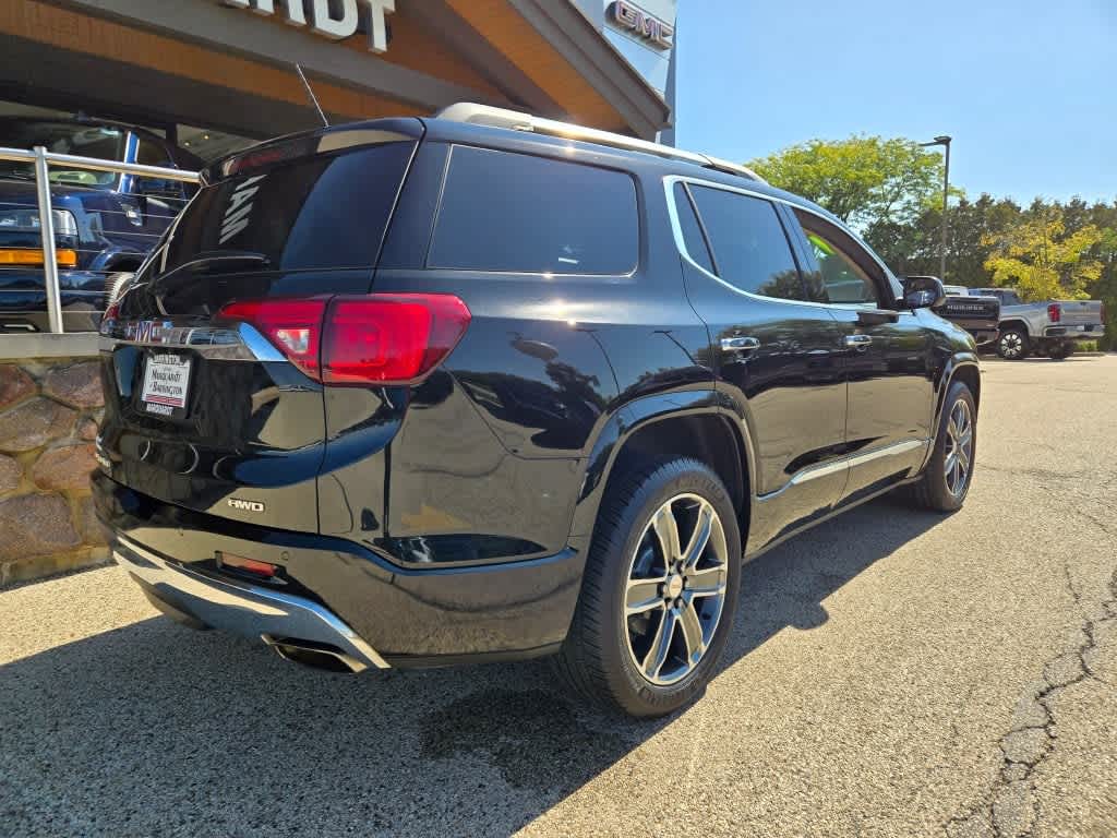2017 GMC Acadia Denali