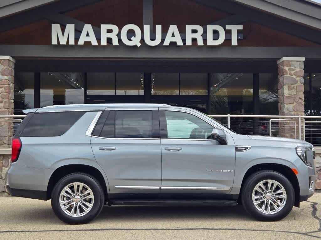 2024 GMC Yukon SLT