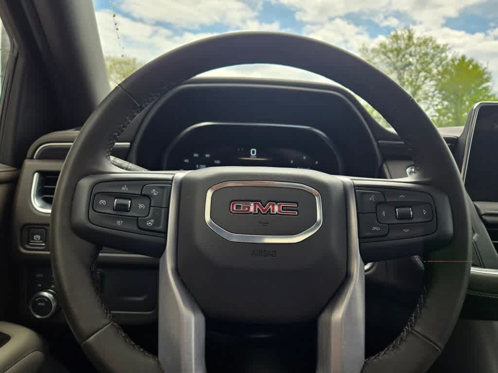 2024 GMC Yukon SLT