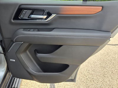 2025 GMC Yukon Denali