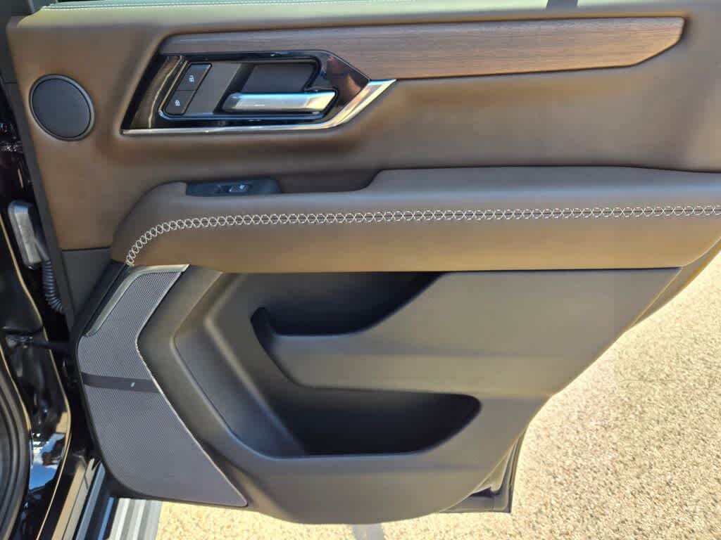 2025 GMC Yukon Denali Ultimate