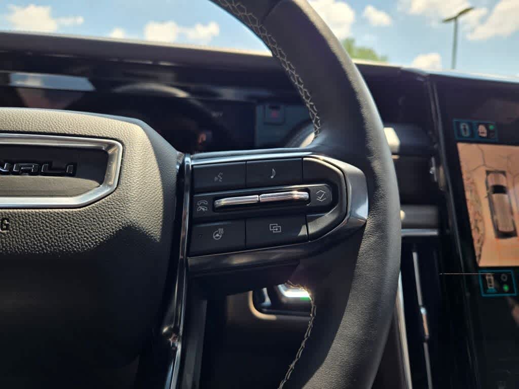 2025 GMC Yukon Denali Ultimate