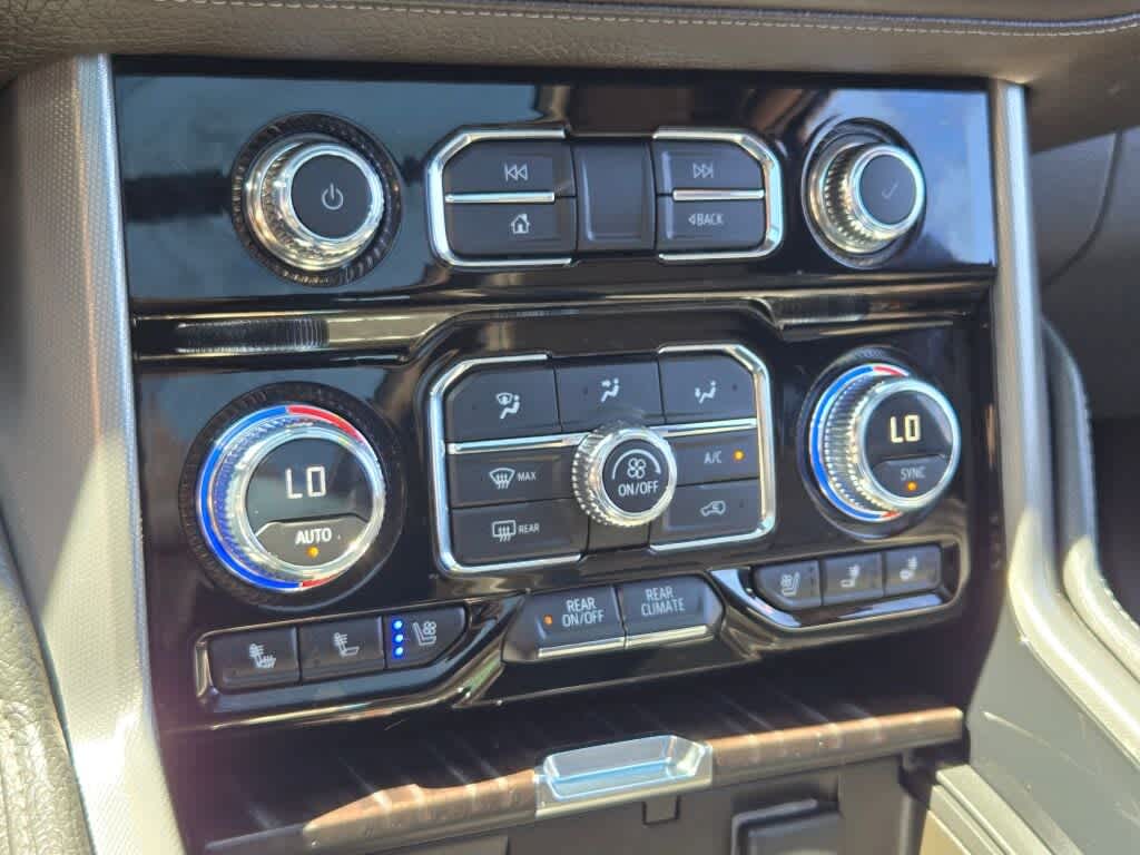 2023 GMC Yukon XL Denali