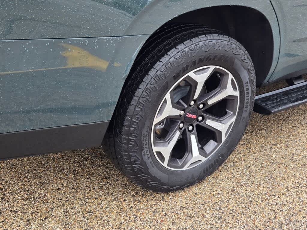 2025 GMC Yukon AT4 Ultimate