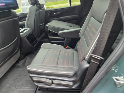 2025 GMC Yukon AT4 Ultimate