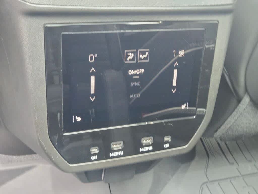 2025 GMC Yukon AT4 Ultimate