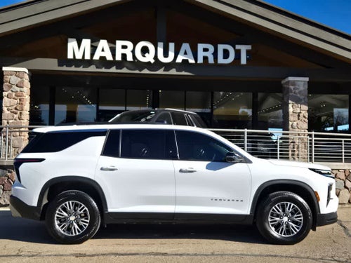 2024 Chevrolet Traverse LT