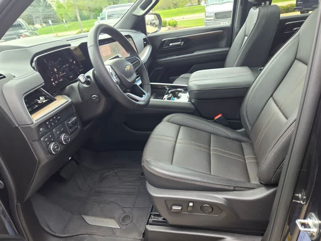 2025 Chevrolet Suburban High Country
