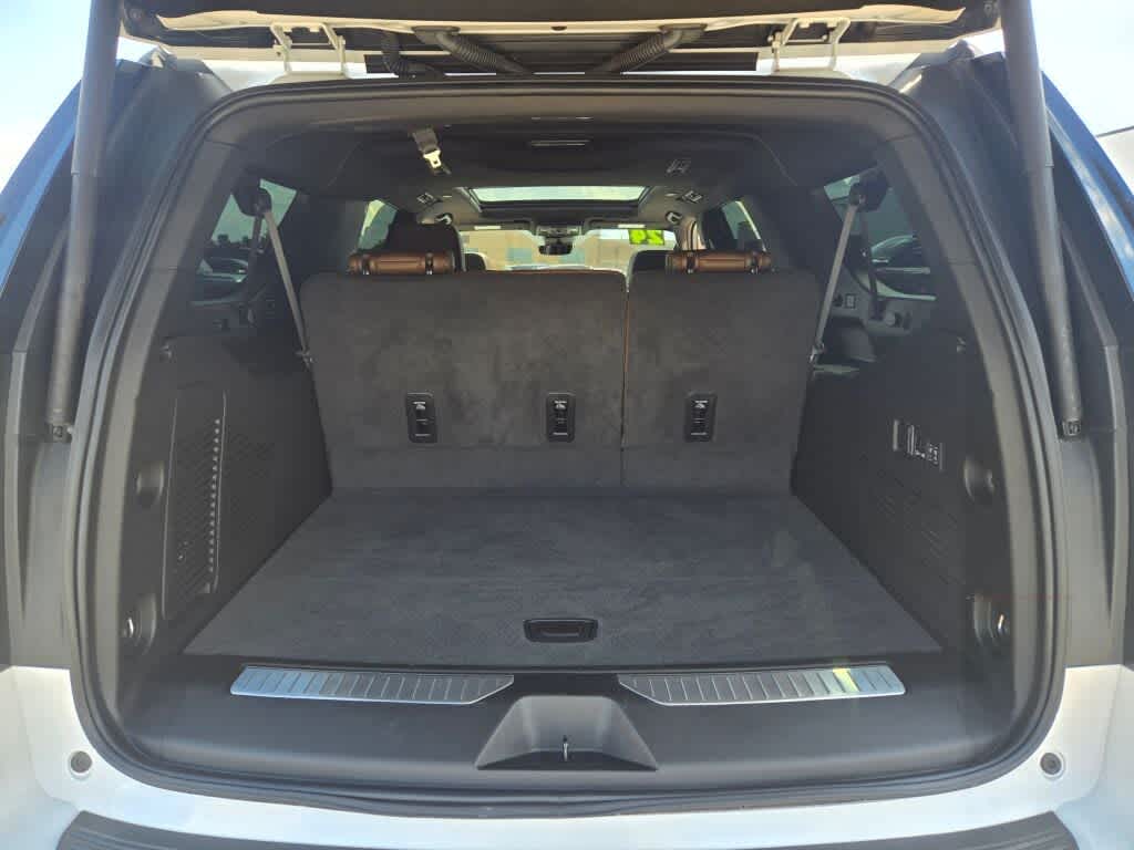 2024 Chevrolet Suburban High Country