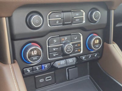 2024 Chevrolet Suburban High Country