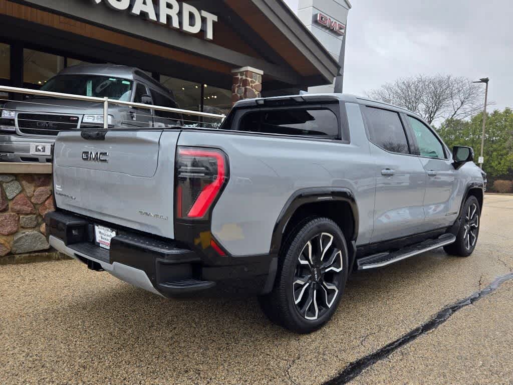2024 GMC Sierra EV Denali Edition 1