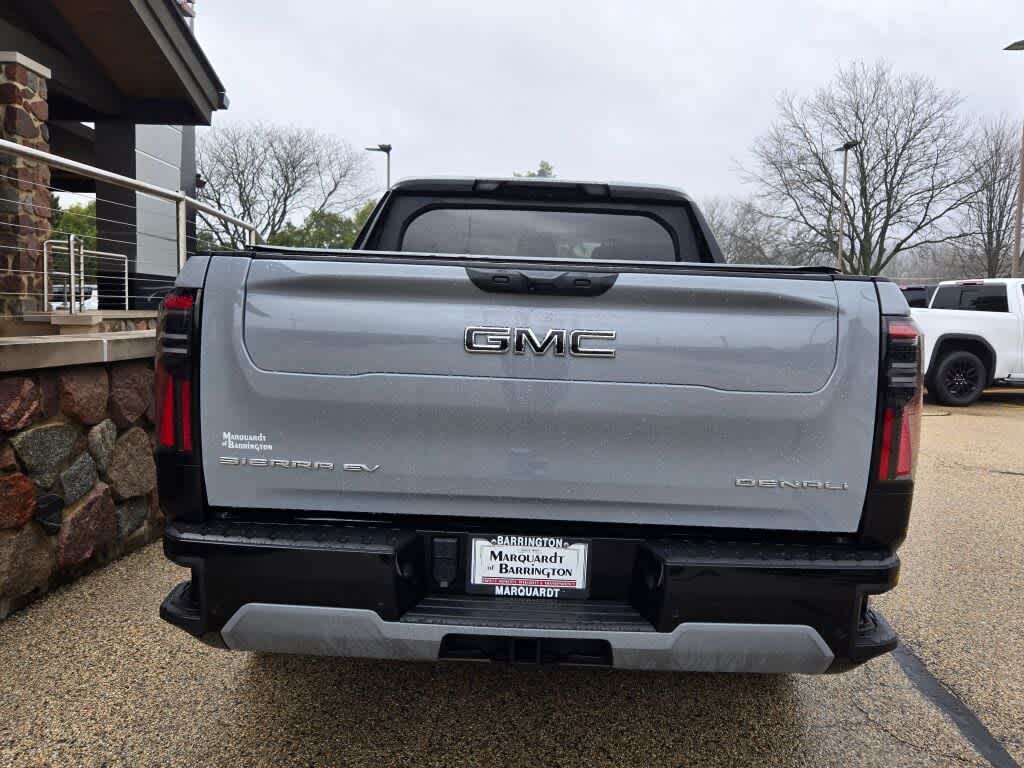 2024 GMC Sierra EV Denali Edition 1