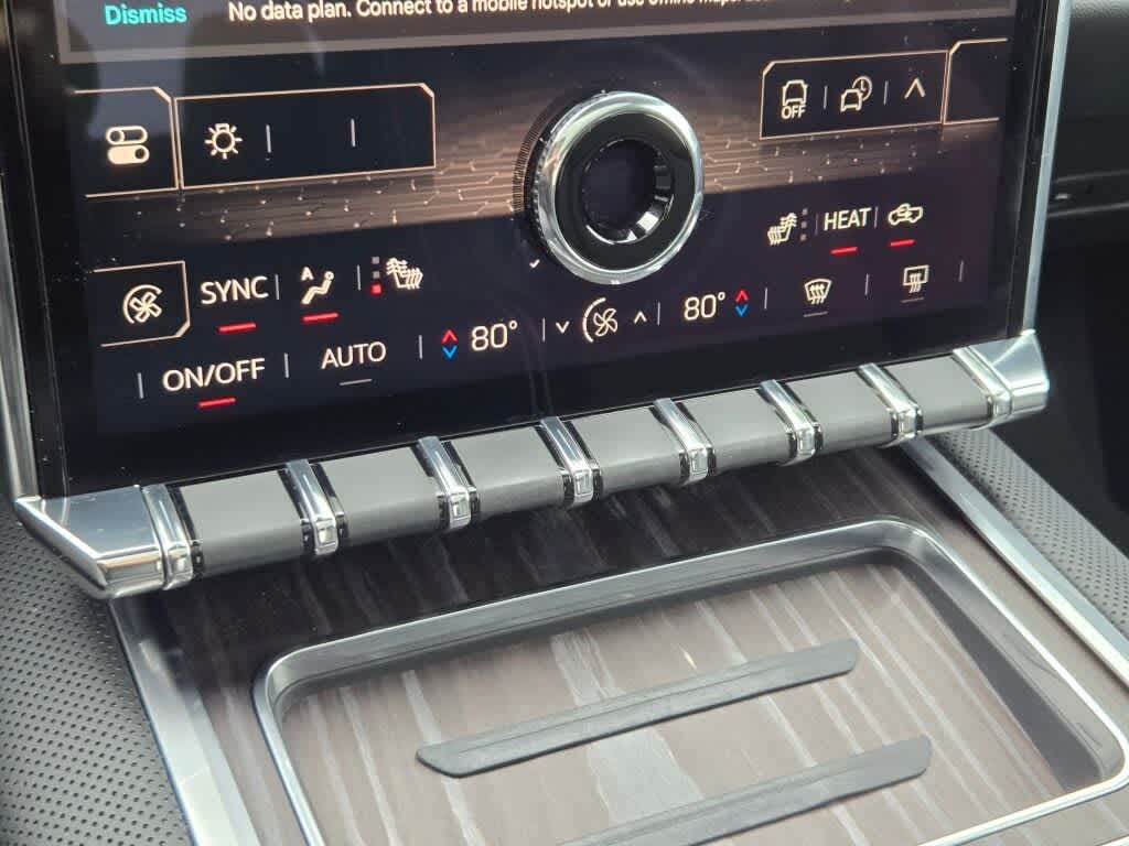 2024 GMC Sierra EV Denali Edition 1