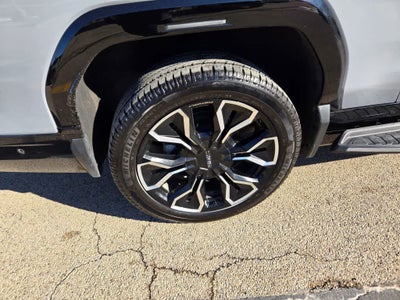 2024 GMC Sierra EV Denali Edition 1