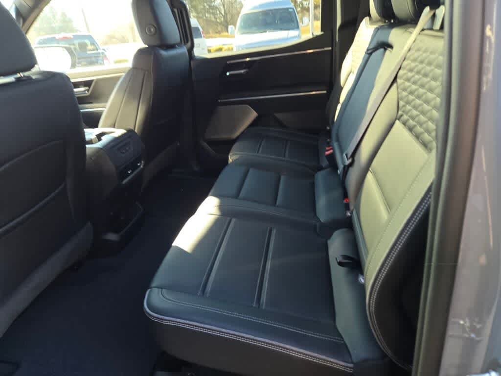 2024 GMC Sierra EV Denali Edition 1