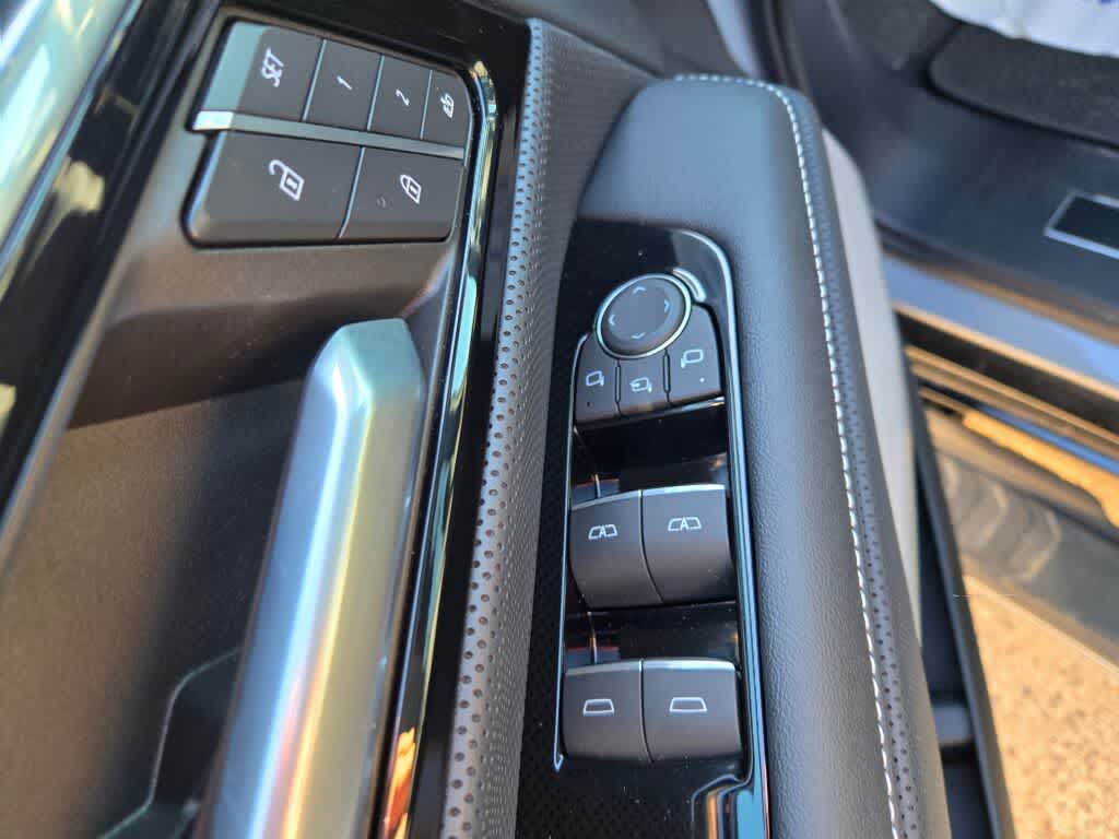 2024 GMC Sierra EV Denali Edition 1