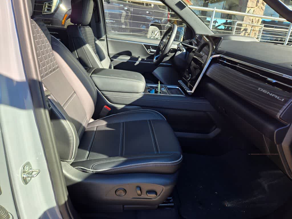 2024 GMC Sierra EV Denali Edition 1