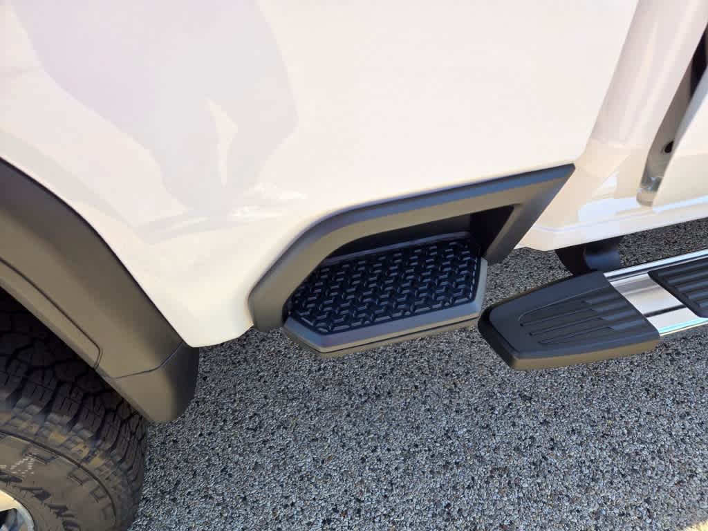 2025 GMC Sierra 3500 HD SLT